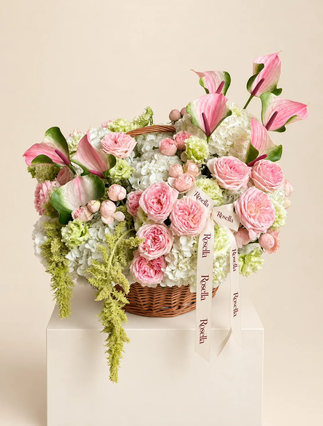 9 hydrangeas, 14 garden roses, 18 spray roses, 8 anthuriums & 15 lisianthus blooms in a basket