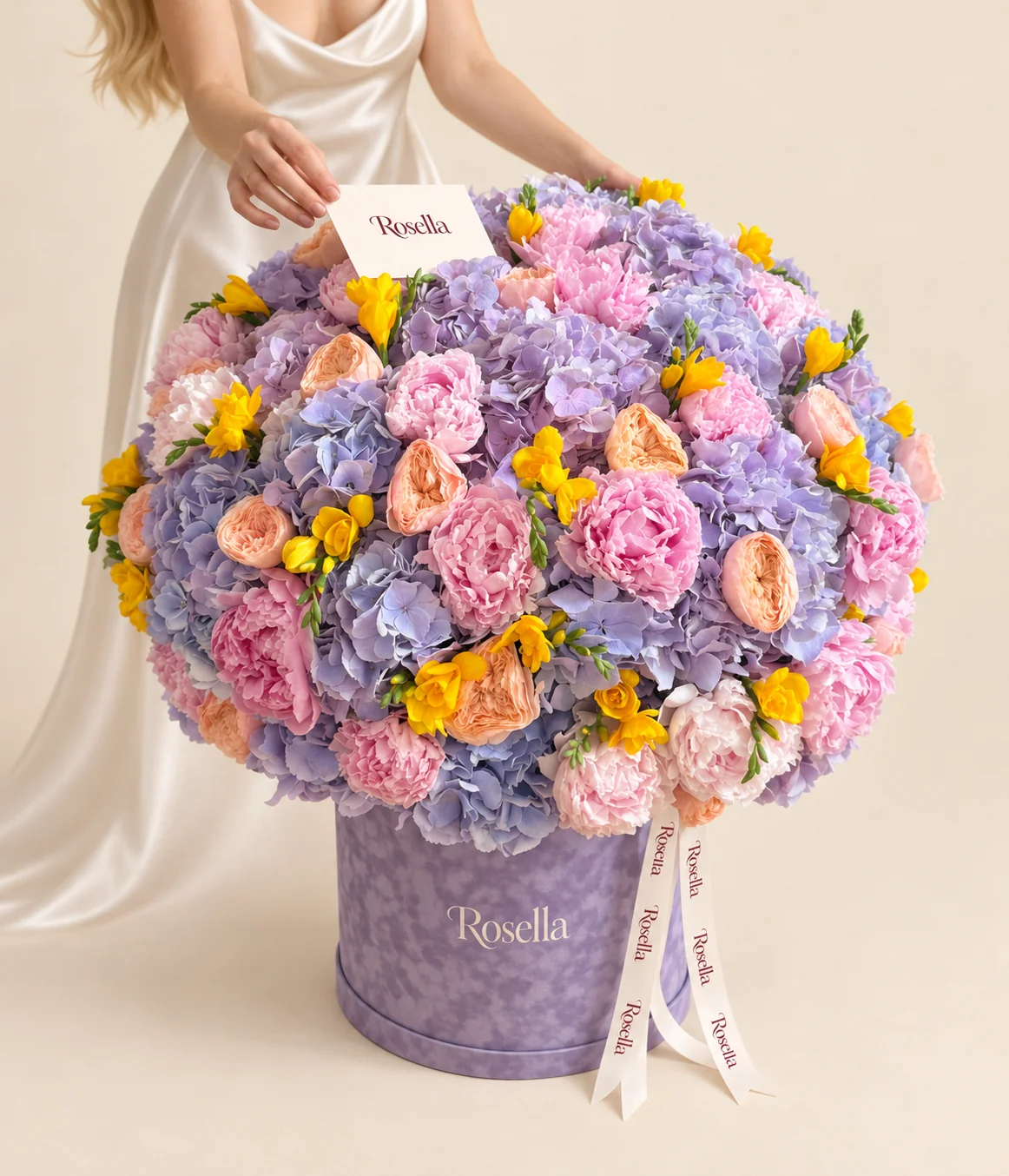 22 hydrangeas, 17 pink peonies, 18 garden roses, 7 blush peonies & 14 freesias in a round box