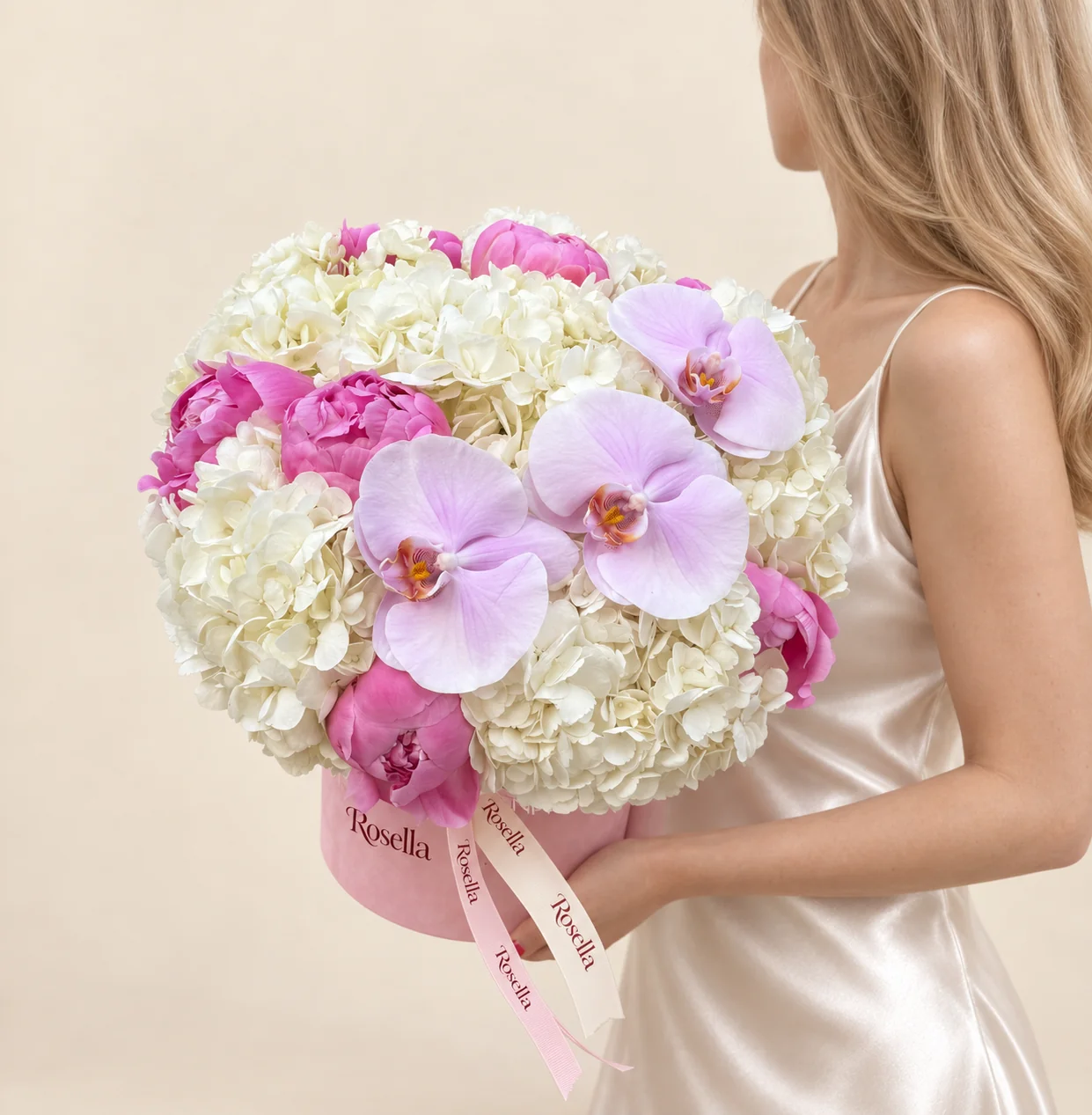 10 hydrangeas, 10 peonies & 3 orchid blooms in a round box