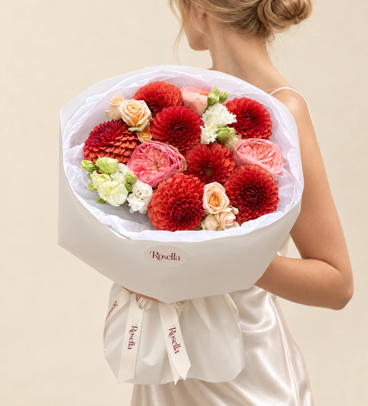 8 dahlias, 3 garden roses, 8 spray roses & 9 lisianthus blooms in a hand-tied bouquet