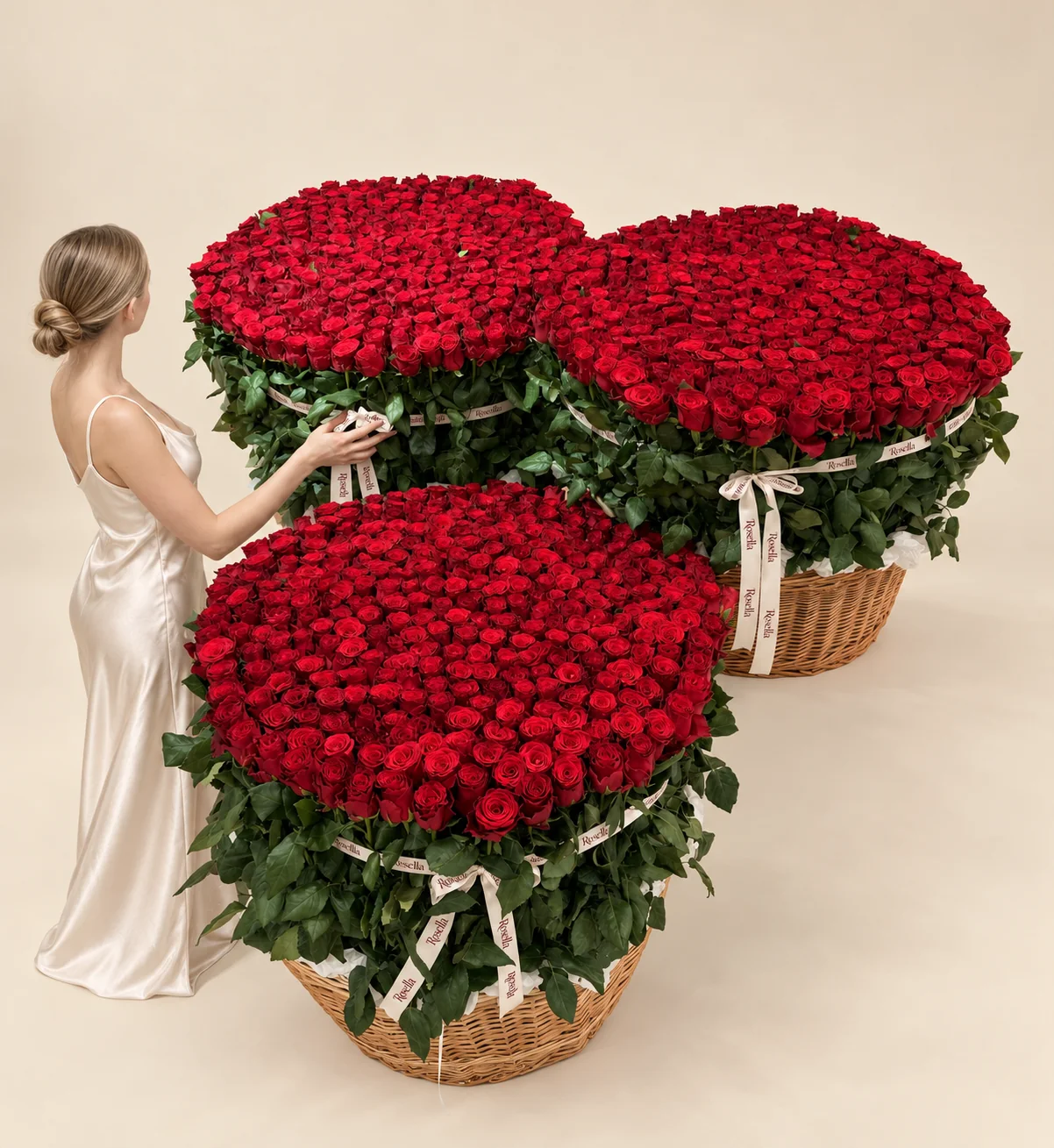 1100 roses in a basket